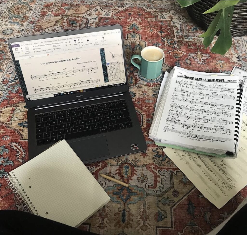 Unterrichtsmaterial von Lea Seyboth, Sängerin und Gesangspädagogin in München.